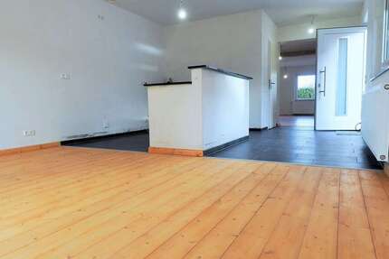 Haus zum Mieten in Viersen 1.050 € 100 m² 2 zimmer