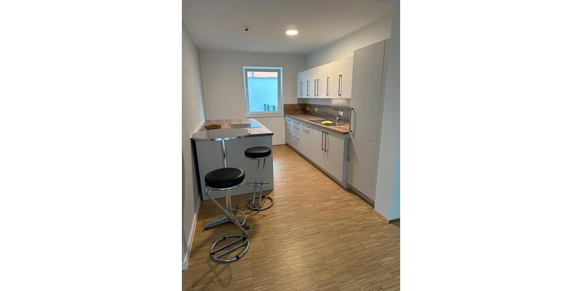 Wohnen auf Zeit Stutensee - 7 Zimmer, 197 m&sup2;, 560&euro; | Angebot:26587110