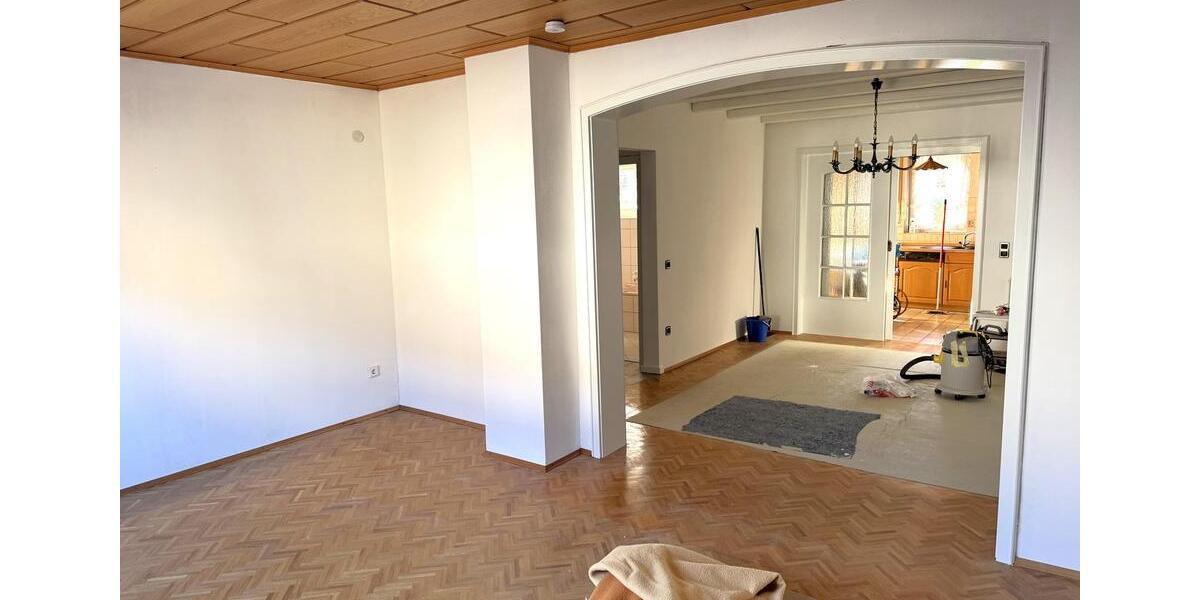 Helle 3-Zimmer-Wohnung mit Südterrasse und Garage (ca. 75 qm) 3 zimmer