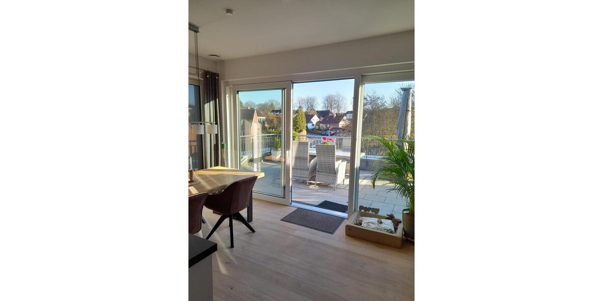 Einfamilienhaus Bad Segeberg - 3 Zimmer, 110 m&sup2;, 1.300&euro; | Angebot:25640373