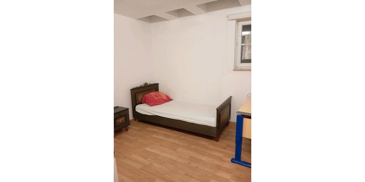 Wohnen auf Zeit Marbach am Neckar - 1 Zimmer, 11 m&sup2;, 485&euro; | Angebot:24787690