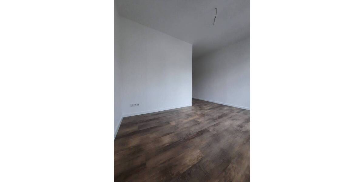 Etagenwohnung Zwickau Pölbitz - 5 Zimmer, 156 m&sup2;, 1.095&euro; | Angebot:26170929