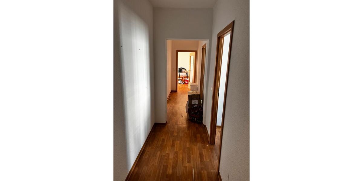 Dachgeschoßwohnung Magdeburg Großer Silberberg - 3 Zimmer, 61 m&sup2;, 552&euro; | Angebot:26583050