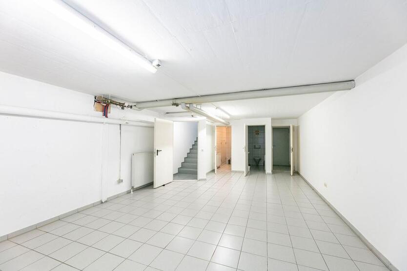 Schickes Ladengeschäft am Petrusplatz