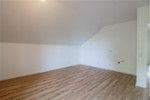 Renovierte 3-Zimmer Wohnung in ruhiger Lage von Pellingen - Dachgeschoßwohnung Pellingen | Angebot:27225332