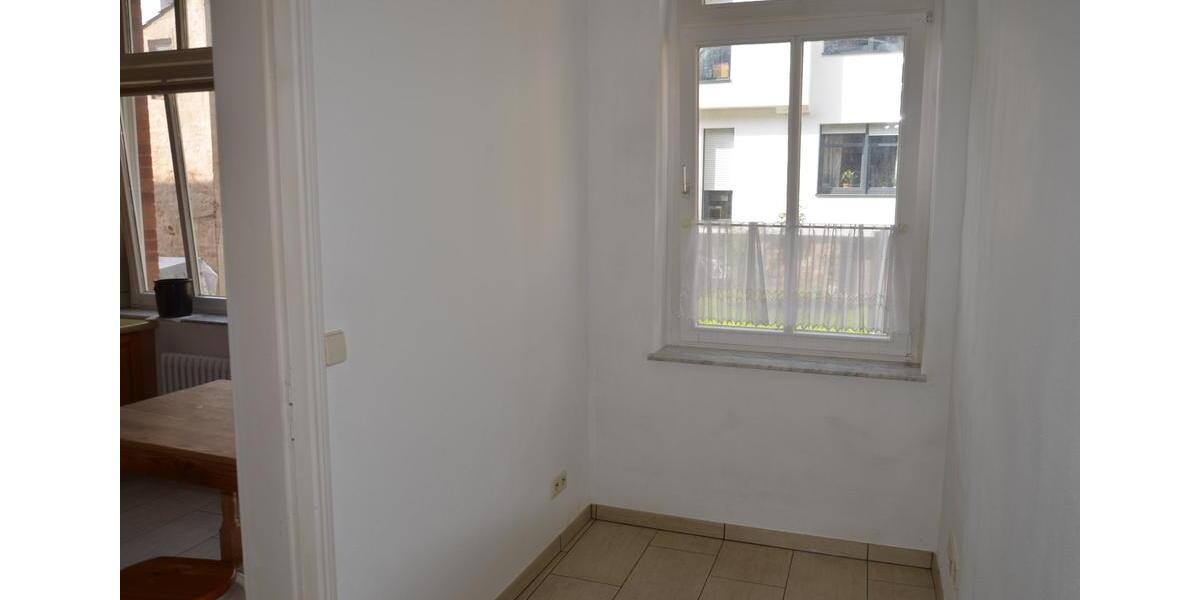 Erdgeschoßwohnung Einbeck - 4 Zimmer, 103 m&sup2;, 950&euro; | Angebot:26665192