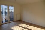 2-Zimmer-Wohnung mit offener Küche und EBK, ab September frei