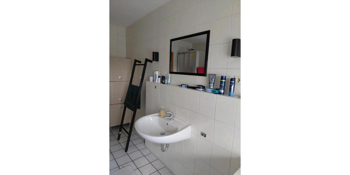 Etagenwohnung Saterland - 3 Zimmer, 85 m&sup2;, 550&euro; | Angebot:25942376