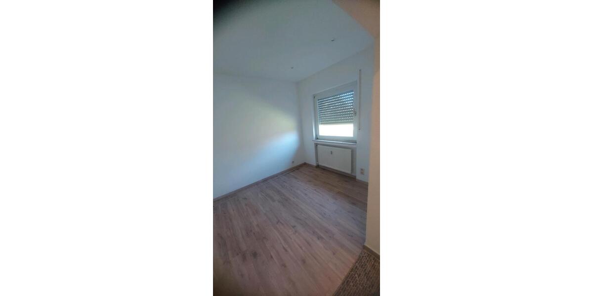Etagenwohnung Kefenrod - 3 Zimmer, 113 m&sup2;, 1.250&euro; | Angebot:26168365