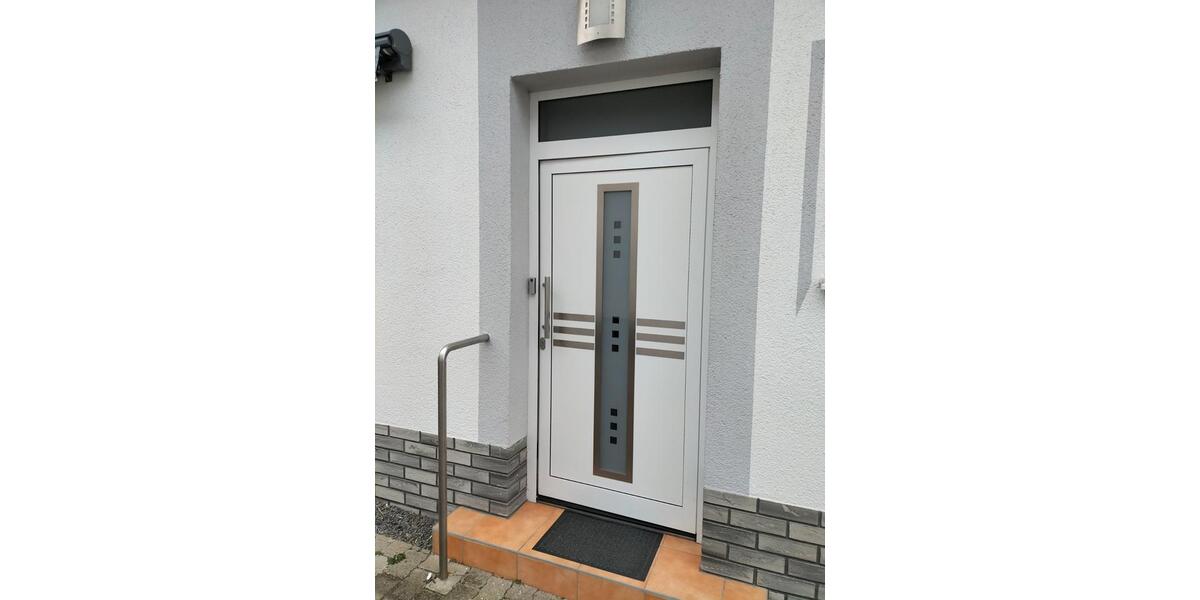 Wohnen auf Zeit Vaihingen an der Enz - 3 Zimmer, 90 m&sup2;, 9.999.999&euro; | Angebot:24423761