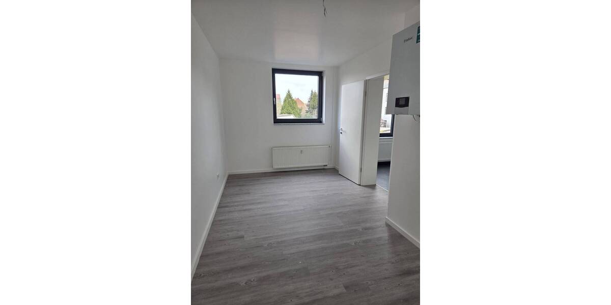 Etagenwohnung Eisenach - 2 Zimmer, 63 m&sup2;, 524&euro; | Angebot:26273422