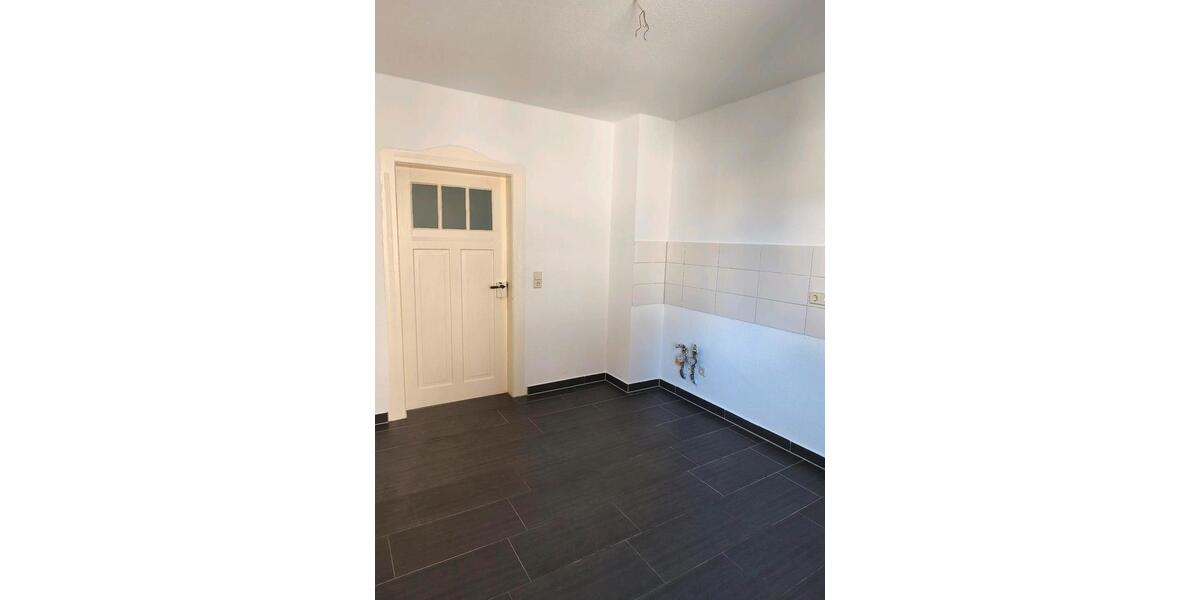 Etagenwohnung Mittweida - 4 Zimmer, 90 m&sup2;, 950&euro; | Angebot:26044963