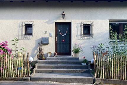 Haus Bammental - 7 Zimmer, 150 m&sup2;, 2.100&euro; | Angebot:26140719