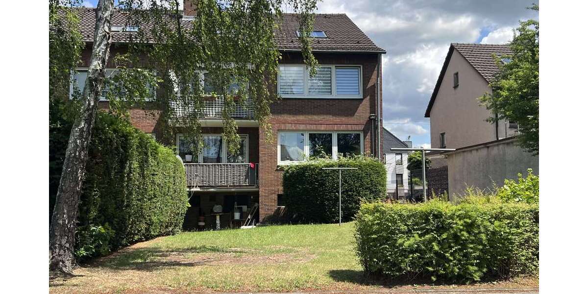 Etagenwohnung Langenfeld - 4 Zimmer, 90 m&sup2;, 1.000&euro; | Angebot:26934721