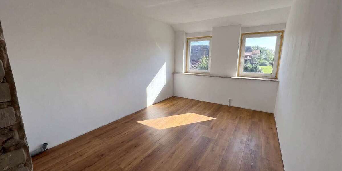 Etagenwohnung Borgholzhausen - 3.5 Zimmer, 81 m&sup2;, 770&euro; | Angebot:27122738