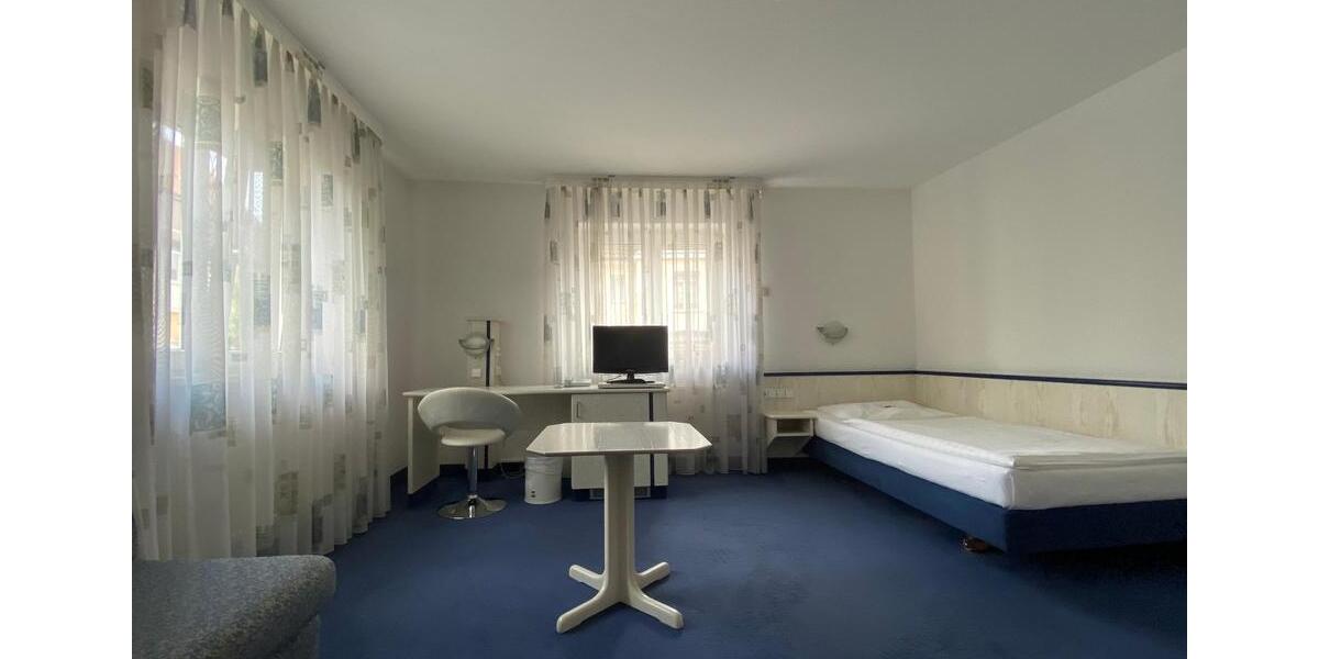Wohnen auf Zeit Böblingen - 1 Zimmer, 20 m&sup2;, 850&euro; | Angebot:25590344
