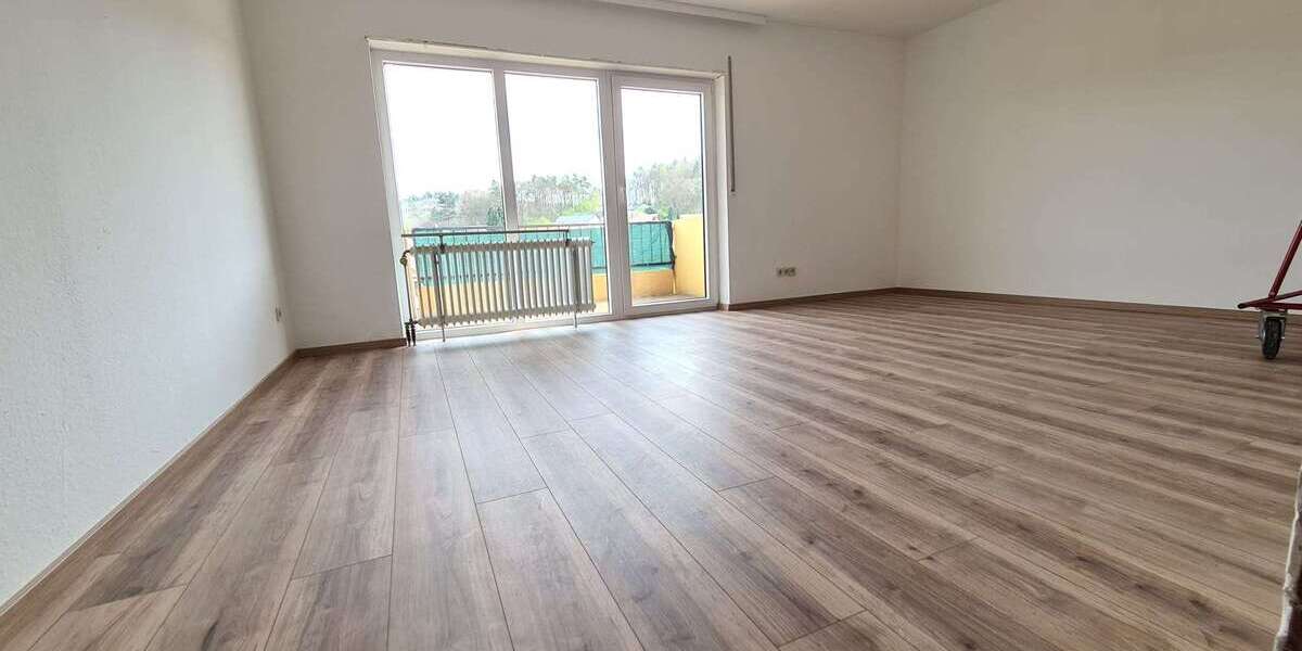 Etagenwohnung Landstuhl - 3 Zimmer, 90 m&sup2;, 850&euro; | Angebot:24592722