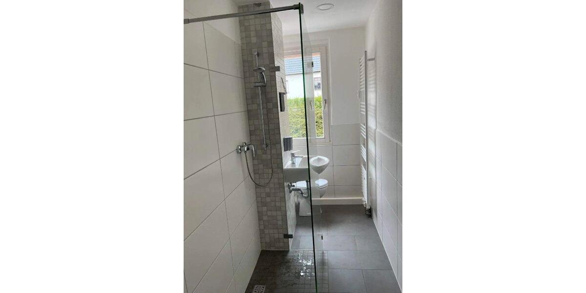 Etagenwohnung Thum - 4 Zimmer, 71 m&sup2;, 470&euro; | Angebot:25974126