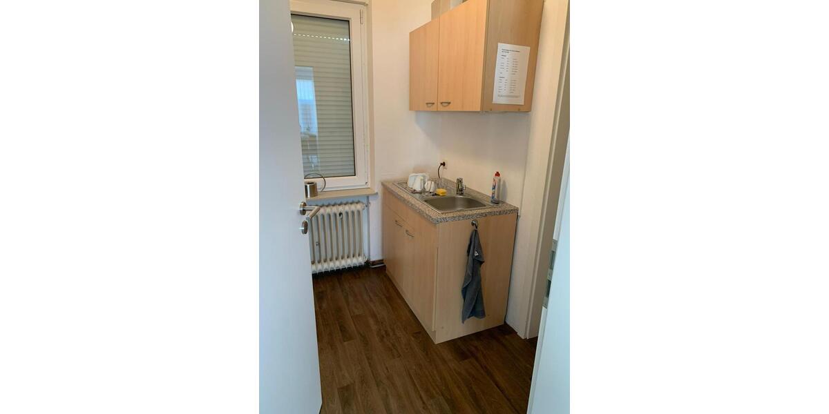 Gewerbe-Bürogebäude zimmer