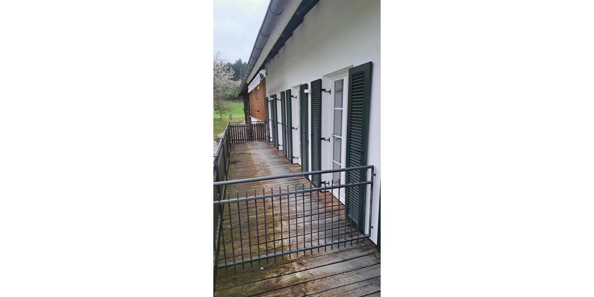 Etagenwohnung Krumbach (Schwaben) - 3 Zimmer, 102 m&sup2;, 1.100&euro; | Angebot:26566506