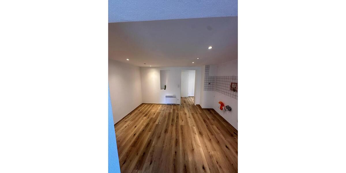 Dachgeschoßwohnung Welzheim - 4 Zimmer, 107 m&sup2;, 840&euro; | Angebot:25715185