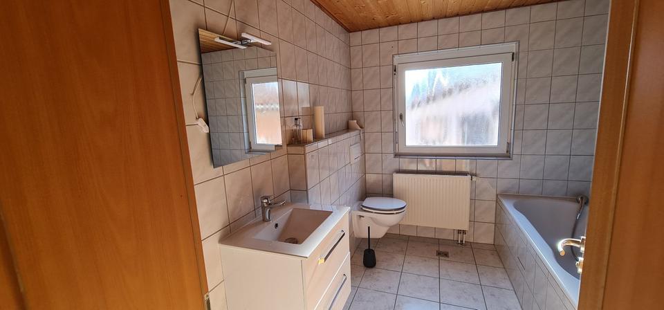 Dachgeschoßwohnung Geislingen an der Steige - 3.5 Zimmer, 102 m&sup2;, 980&euro; | Angebot:24630717