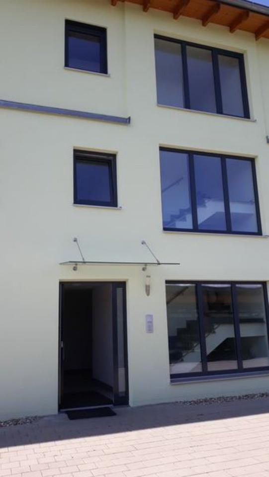Helle Wohnung mit großem Balkon