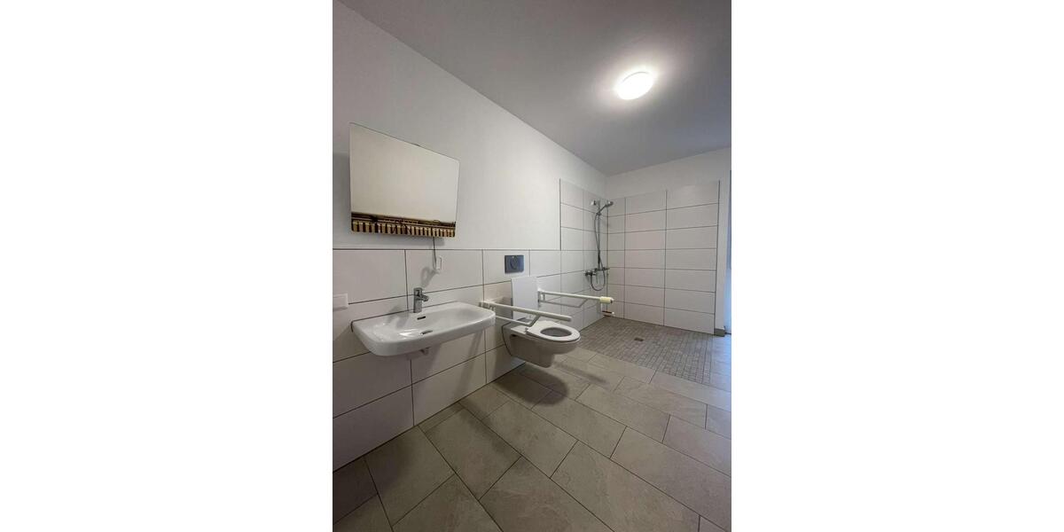 Etagenwohnung Laatzen - 3 Zimmer, 105 m&sup2;, 1.257&euro; | Angebot:24659308