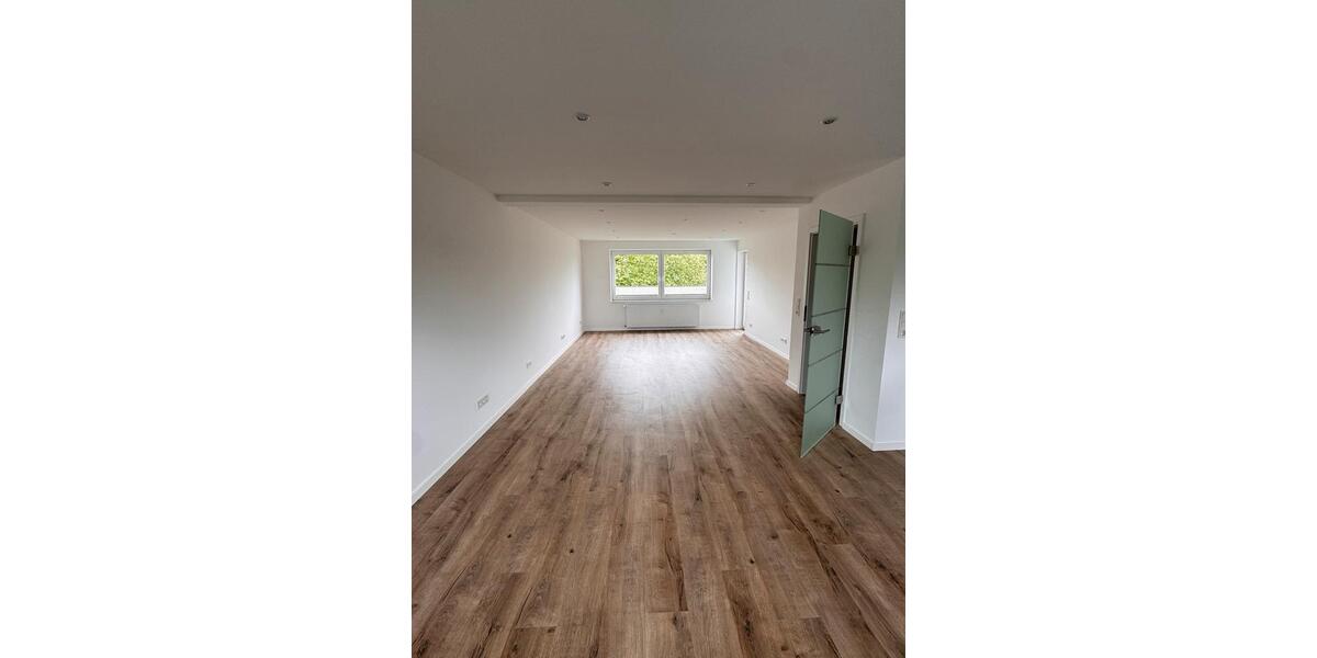 Etagenwohnung Wilhelmshaven Altengroden - 3 Zimmer, 93 m&sup2;, 850&euro; | Angebot:26665186