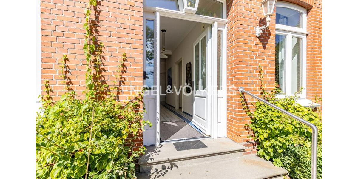 Einfamilienhaus Dornum - 6 Zimmer, 253 m&sup2;, 2.530&euro; | Angebot:22152271