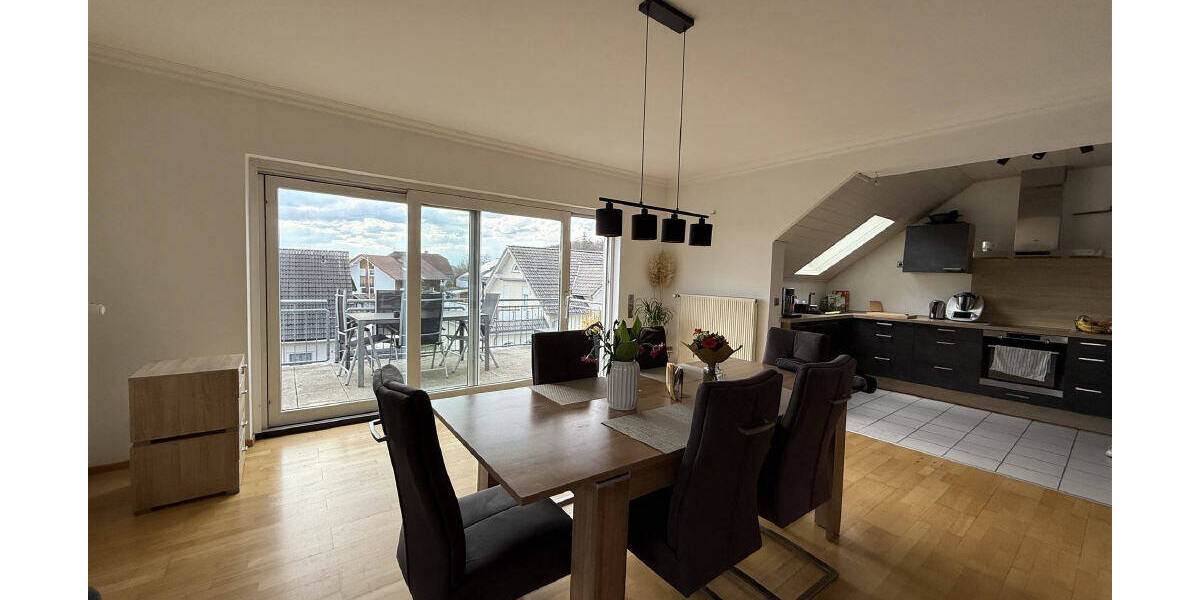 Etagenwohnung Welschneudorf - 4 Zimmer, 124 m&sup2;, 1.100&euro; | Angebot:26018431