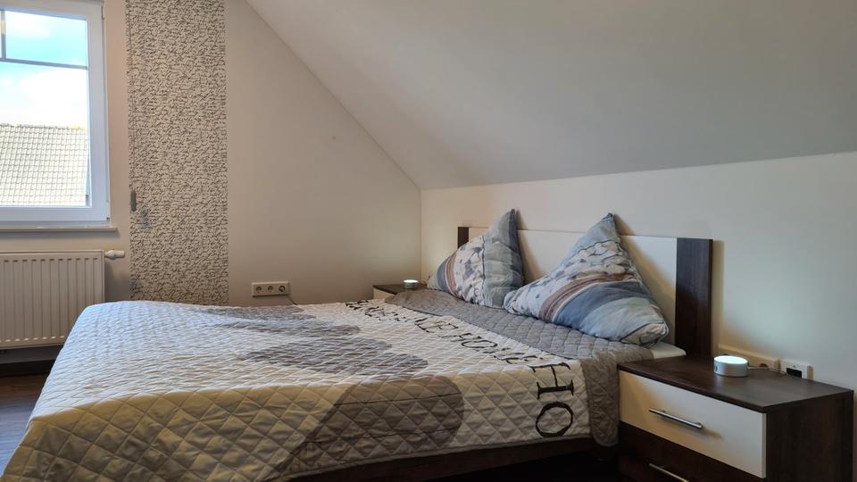 Dachgeschoßwohnung Aurich Georgsfeld und Tannenhausen - 3 Zimmer, 80 m&sup2;, 950&euro; | Angebot:25988502