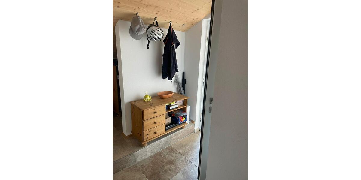 Dachgeschoßwohnung Kißlegg - 2.5 Zimmer, 67 m&sup2;, 900&euro; | Angebot:26608954