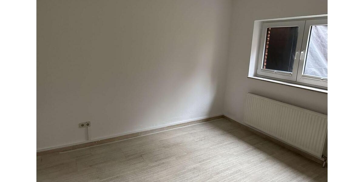 Doppelhaushälfte mit Garten und Garage 3 zimmer