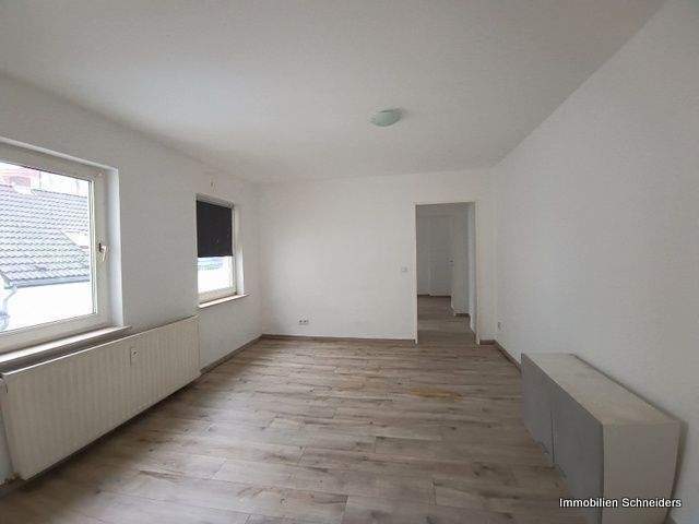 Krefeld-City, Lindenstraße 85 - Nette kleine 2-Zi.-Wohnung im 2.OG ab Februar zu mieten !!! 2 zimmer