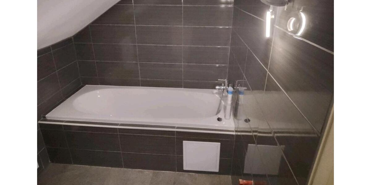 Dachgeschoßwohnung Mitterteich - 3 Zimmer, 60 m&sup2;, 450&euro; | Angebot:26440983