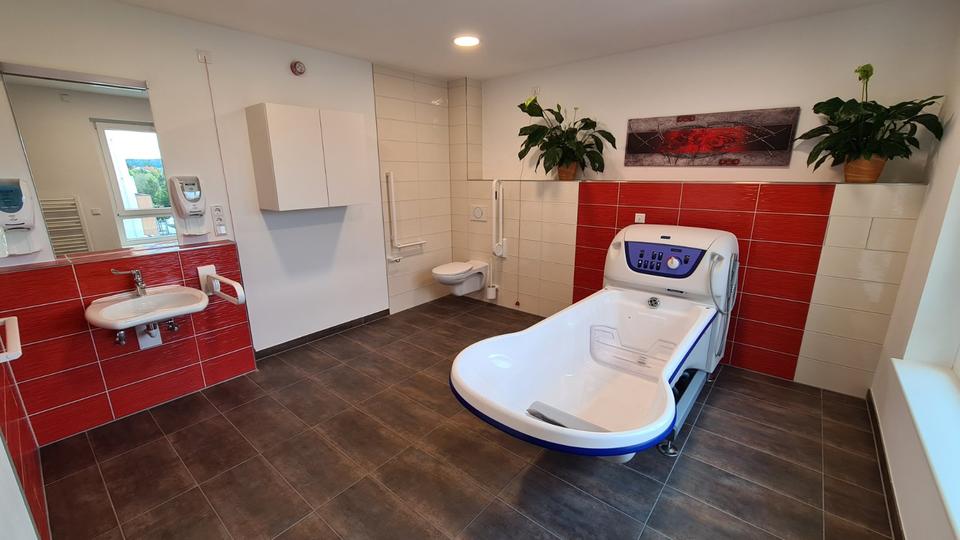 Wohnen auf Zeit Grammetal - 1 Zimmer, 26 m&sup2;, 493&euro; | Angebot:11036619