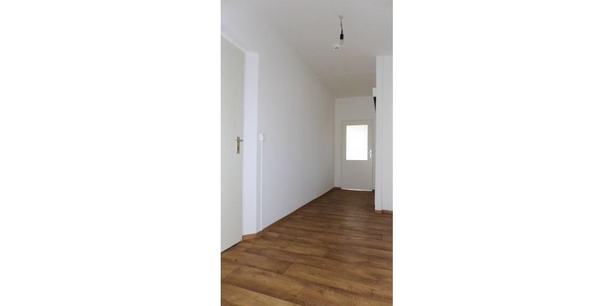 Erdgeschoßwohnung Sondershausen - 2 Zimmer, 52 m&sup2;, 296&euro; | Angebot:26003741