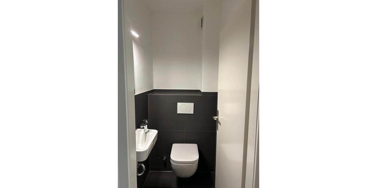 Dachgeschoßwohnung Osnabrück - 3 Zimmer, 100 m&sup2;, 1.100&euro; | Angebot:26660329