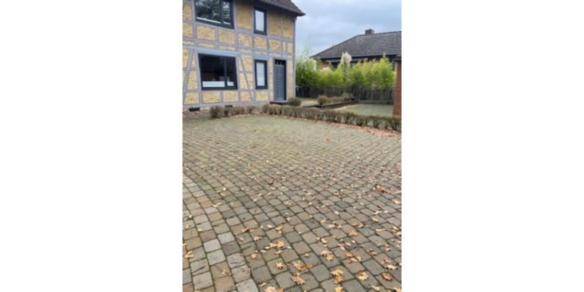 Gewerbeobjekt Schwülper - 8 Zimmer, 230 m&sup2;, 2.500&euro; | Angebot:24617147