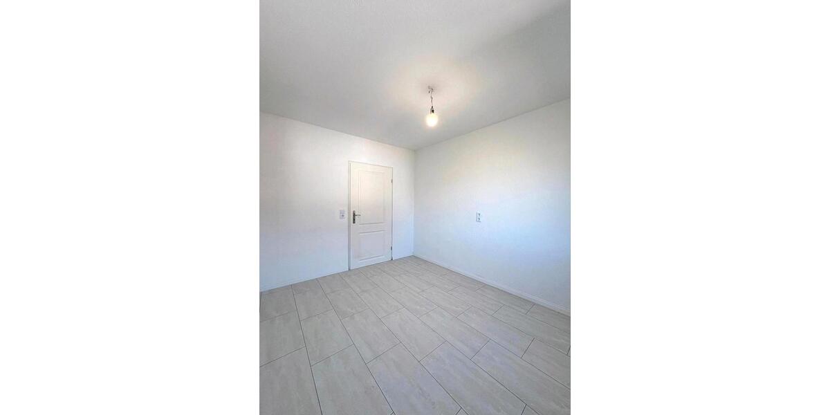 Etagenwohnung Bühl - 4 Zimmer, 91 m&sup2;, 1.145&euro; | Angebot:26101688
