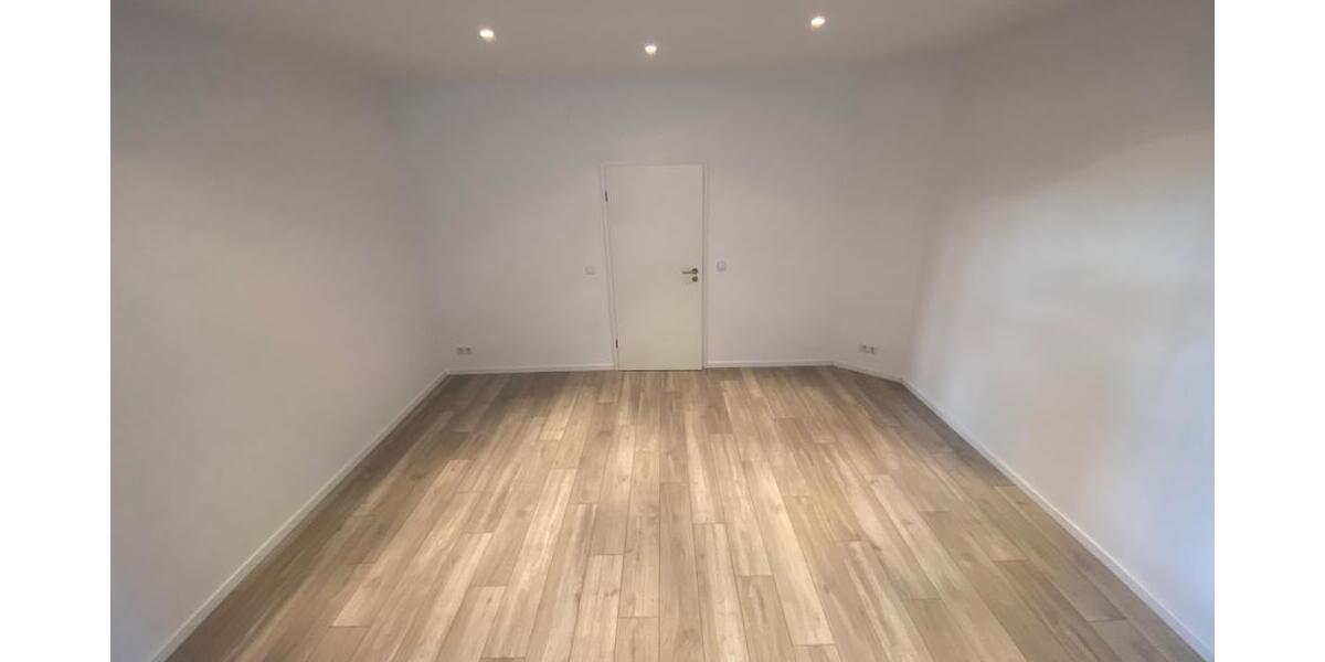 Außergewöhnlich wohnen! Großzügige 4-Raum-Wohnung mit Wohnküche, Komfortbad und Stellplatz in Gera. - Etagenwohnung Gera Ostviertel | Angebot:27284787