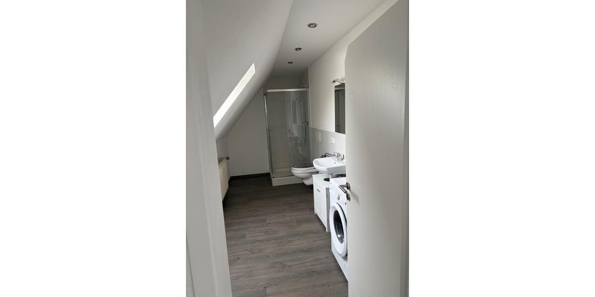 Dachgeschoßwohnung Wagenfeld - 4 Zimmer, 120 m&sup2;, 795&euro; | Angebot:24379140