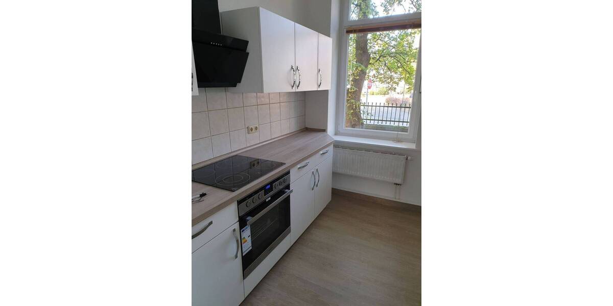 Etagenwohnung Neumünster Innenstadt - 3 Zimmer, 74 m&sup2;, 600&euro; | Angebot:25796592