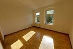 Etagenwohnung Roßwein - 3 Zimmer, 71 m&sup2;, 375&euro; | Angebot:26686390