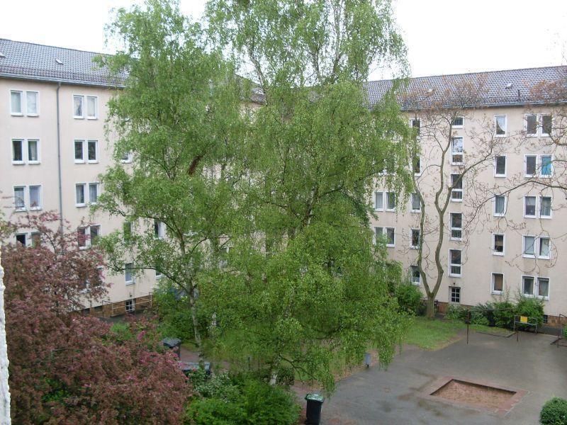 Renovierte 2,5-Zimmer-Wohnung für Ihre kleine Familie ab sofort frei