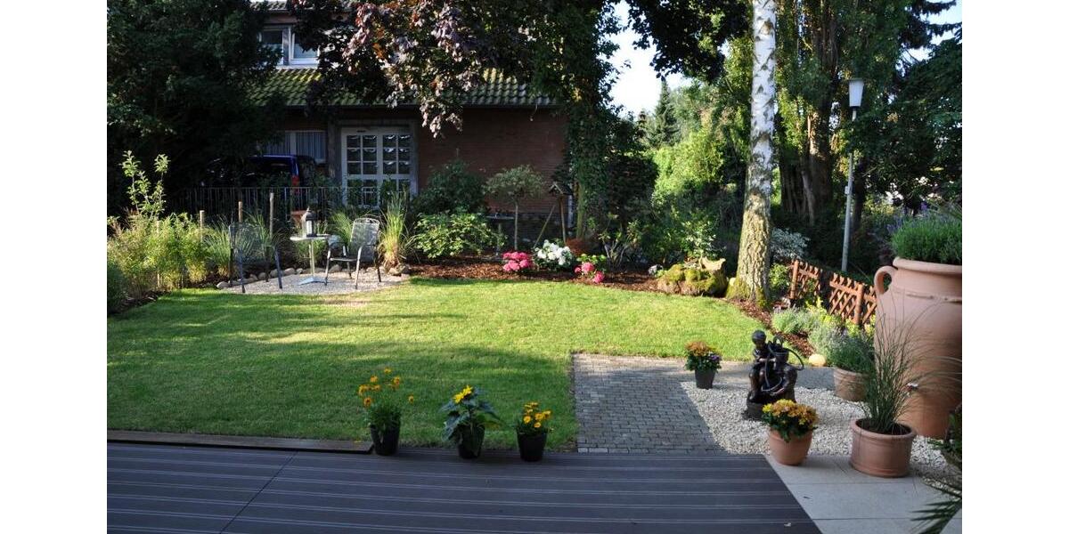 Erdgeschoßwohnung Niederkassel - 2.5 Zimmer, 88 m&sup2;, 1.350&euro; | Angebot:26521331