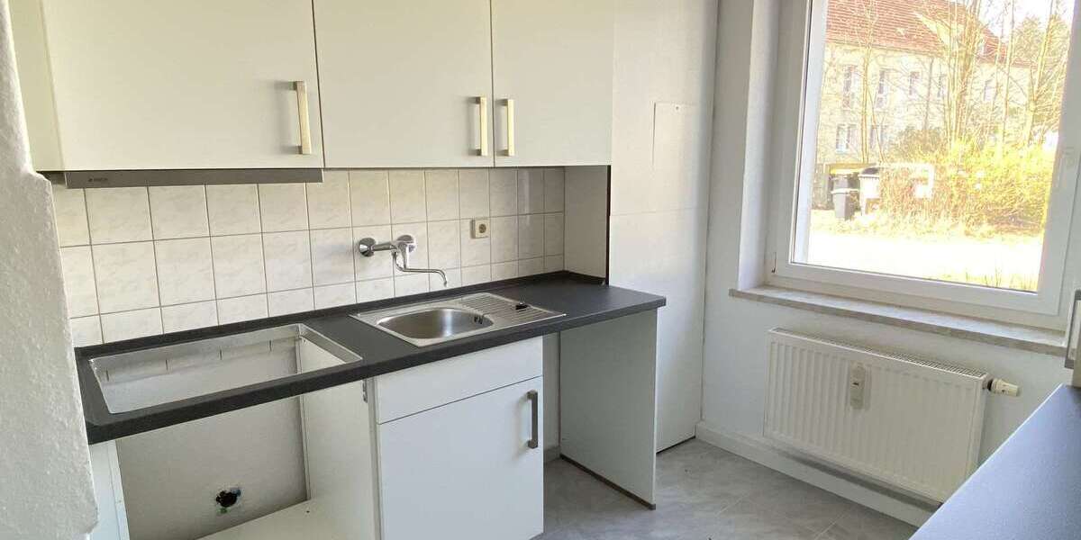 Etagenwohnung Groß Schacksdorf Waldsiedlung - 3 Zimmer, 79 m&sup2;, 389&euro; | Angebot:26112960