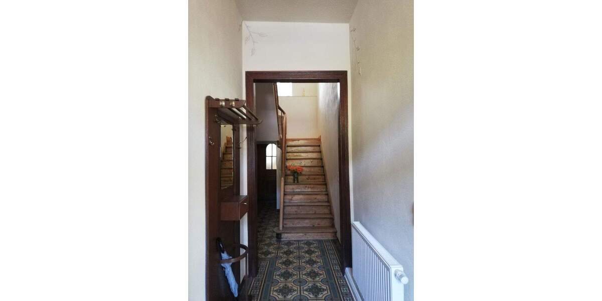 Einfamilienhaus Reil - 5 Zimmer, 142 m&sup2;, 940&euro; | Angebot:25870177