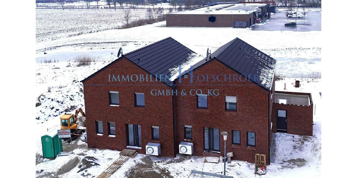 Doppelhaushälfte Esens - 4 Zimmer, 140 m&sup2;, 1.600&euro; | Angebot:24699349